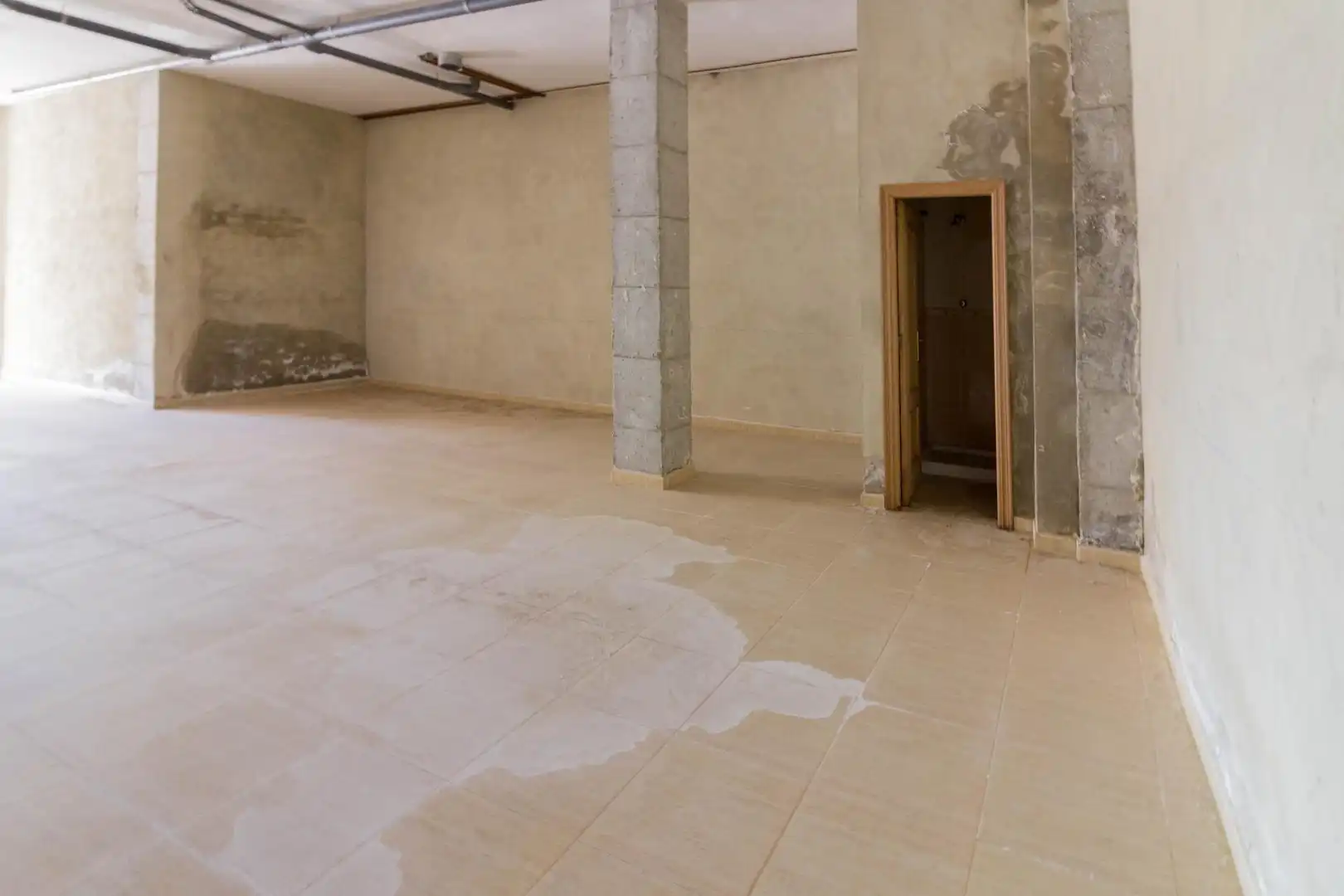 Local comercial de lloguer a Calle Calle Medico Antonio Simon, imagen 4