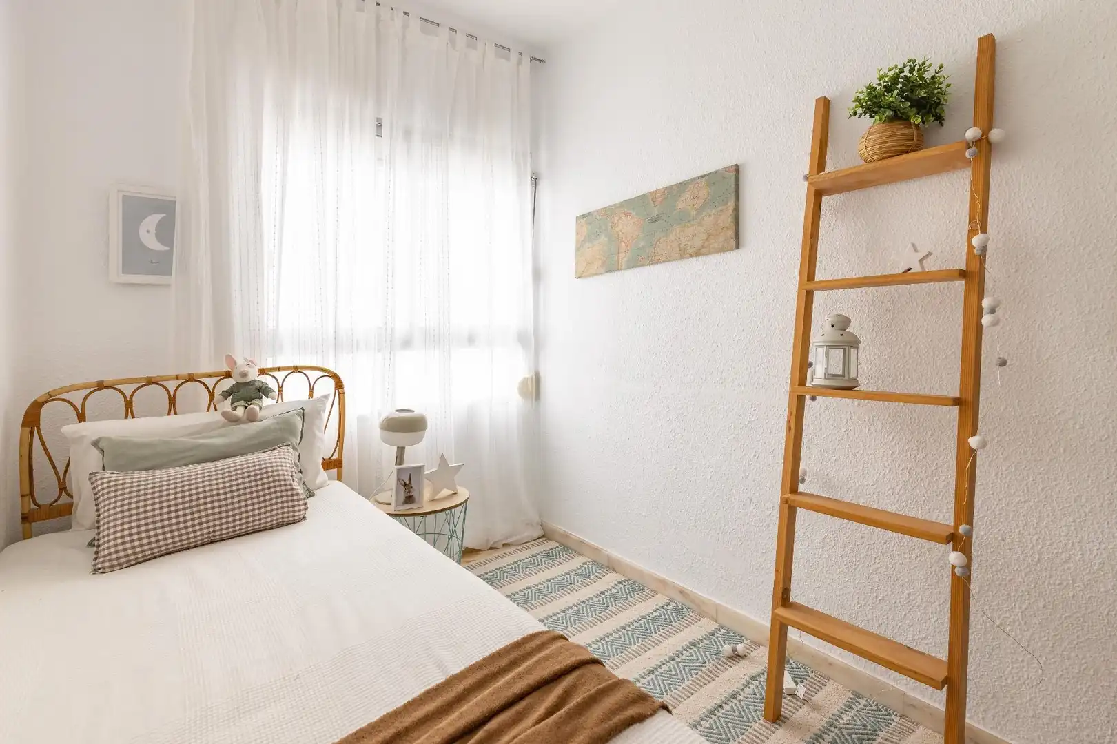 Bedroom of Flat for sale in Valencia  with Air Conditioner