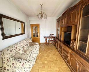 Living room of Flat for sale in  Madrid Capital  with Heating, Parquet flooring and Terrace