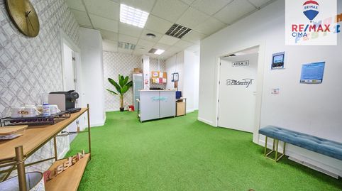 Photo 3 of Commercial properties for transfer in Calle de la Cruz del Sur, 8, Pajaritos, Granada Capital