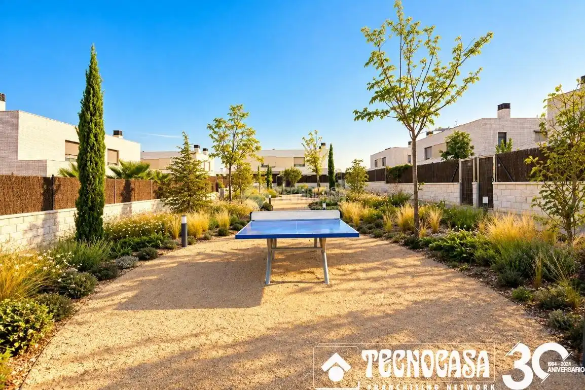 Casa pareada con piscina en venta en El Bosque, imagen 28