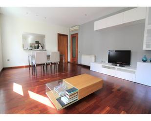 Sala d'estar de Pis de lloguer en  Barcelona Capital amb Aire condicionat, Calefacció i Parquet