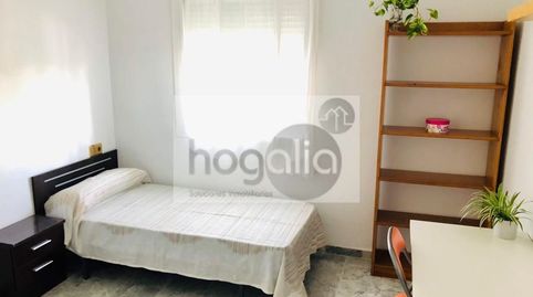 Foto 4 de Piso de alquiler en San Pablo, Sevilla Capital