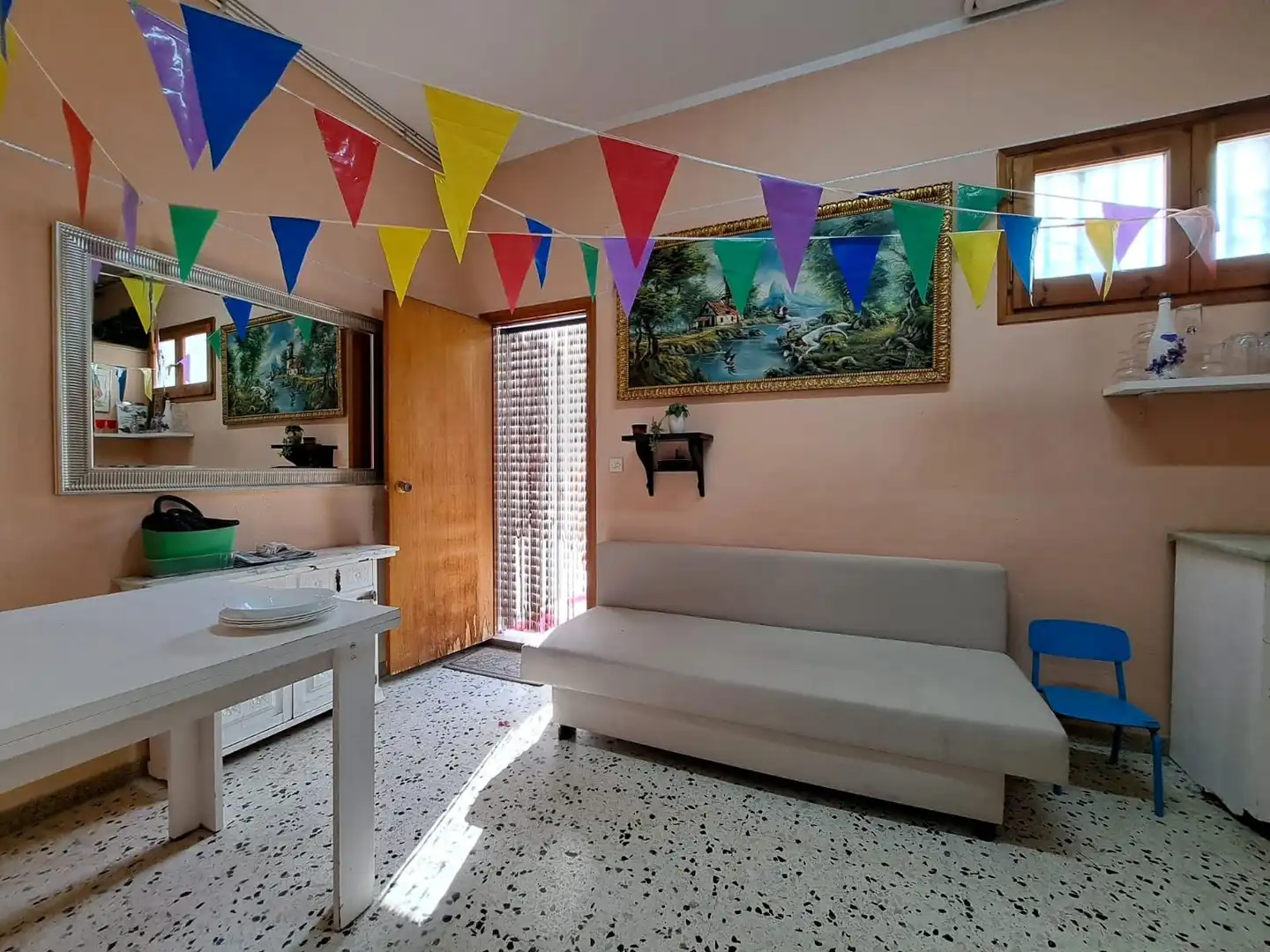 Sala d'estar de Pis en venda en Olesa de Montserrat amb Aire condicionat, Calefacció i Jardí privat