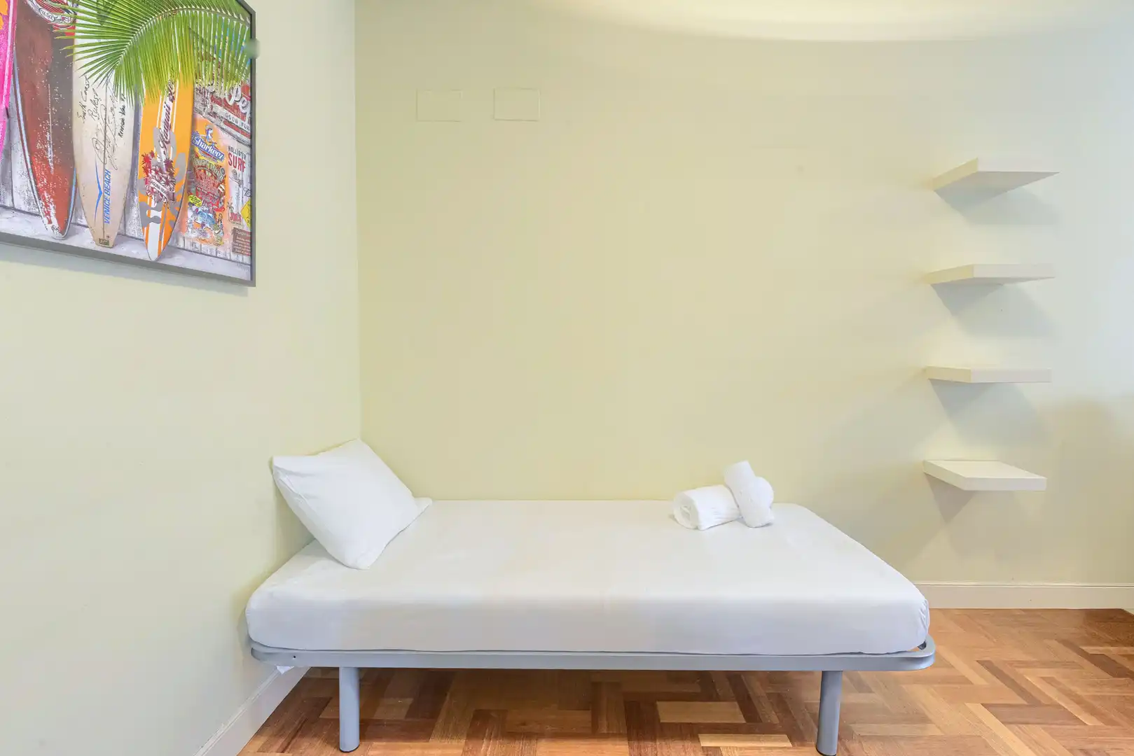 Bedroom of Flat for rent in Bilbao   with Heating, Furnished and Oven