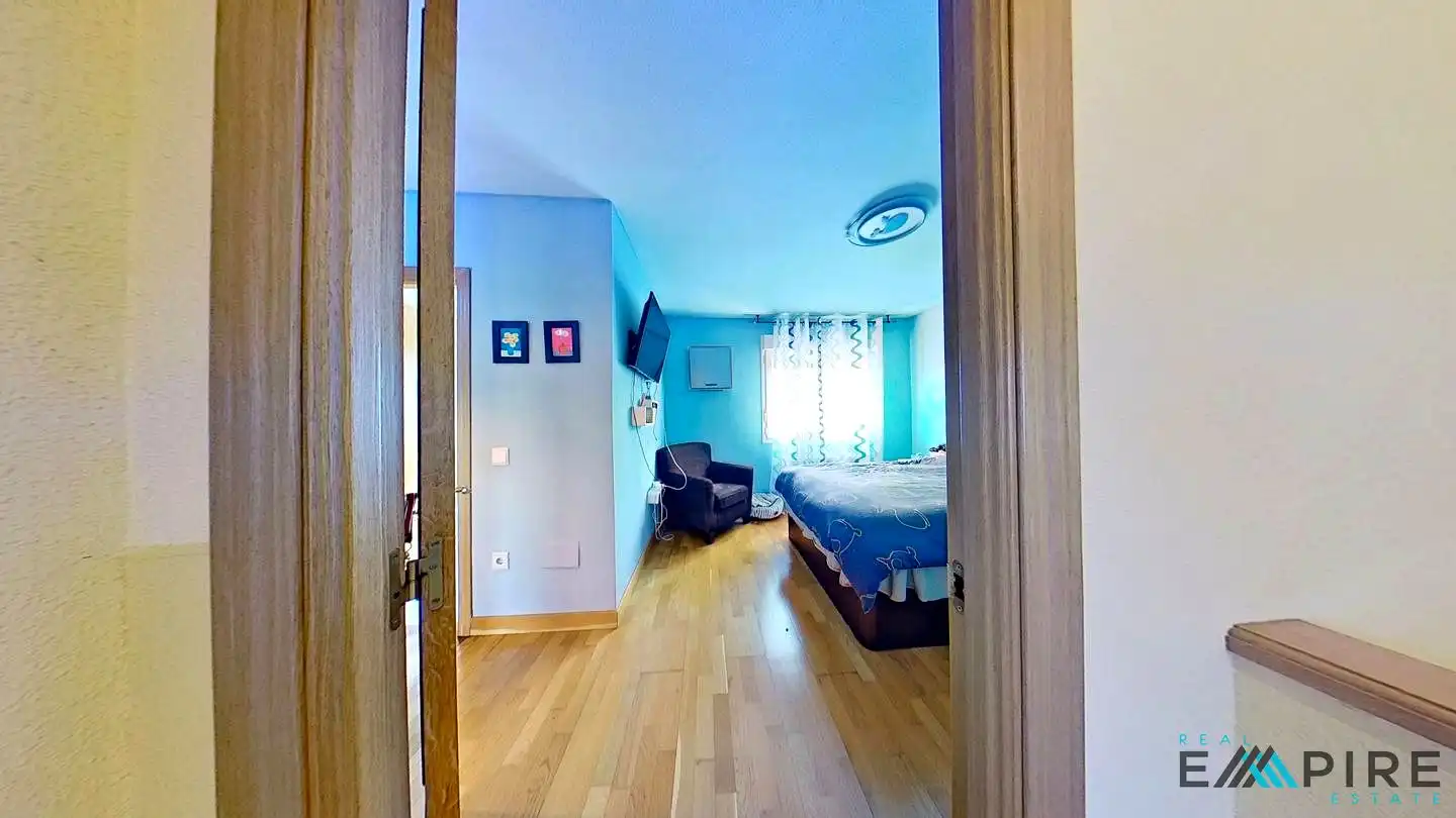 Habitación de Casa adosada en venta en Valdemoro con Aire acondicionado, Calefacción y Amueblado
