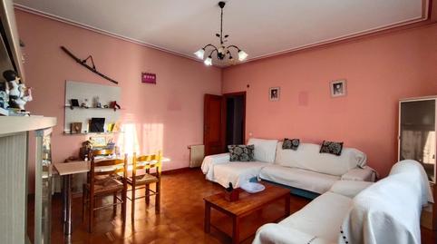 Photo 3 of Flat for sale in Cacabelos, León