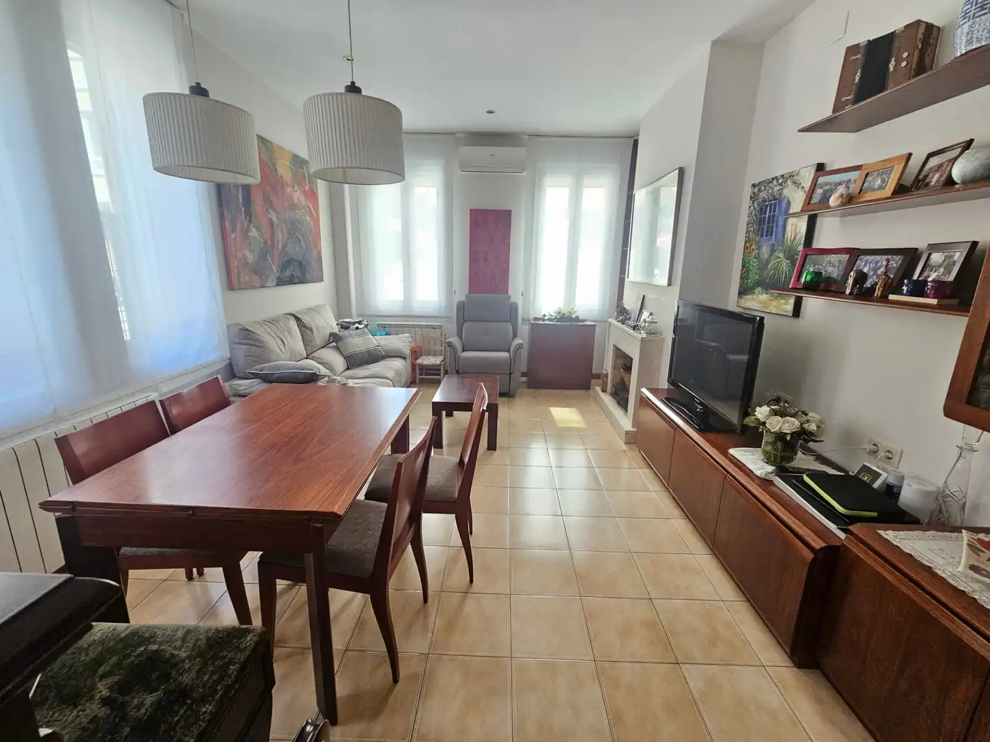 Living room of Houses for sale in Sabadell  with Air Conditioner, Heating and Private garden