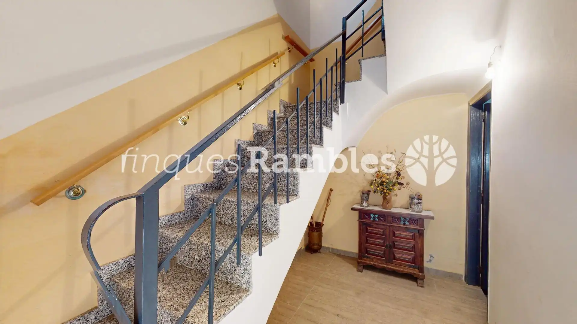 Casa adosada en venta en Vilanova del Camí con Calefacción, Terraza y Trastero