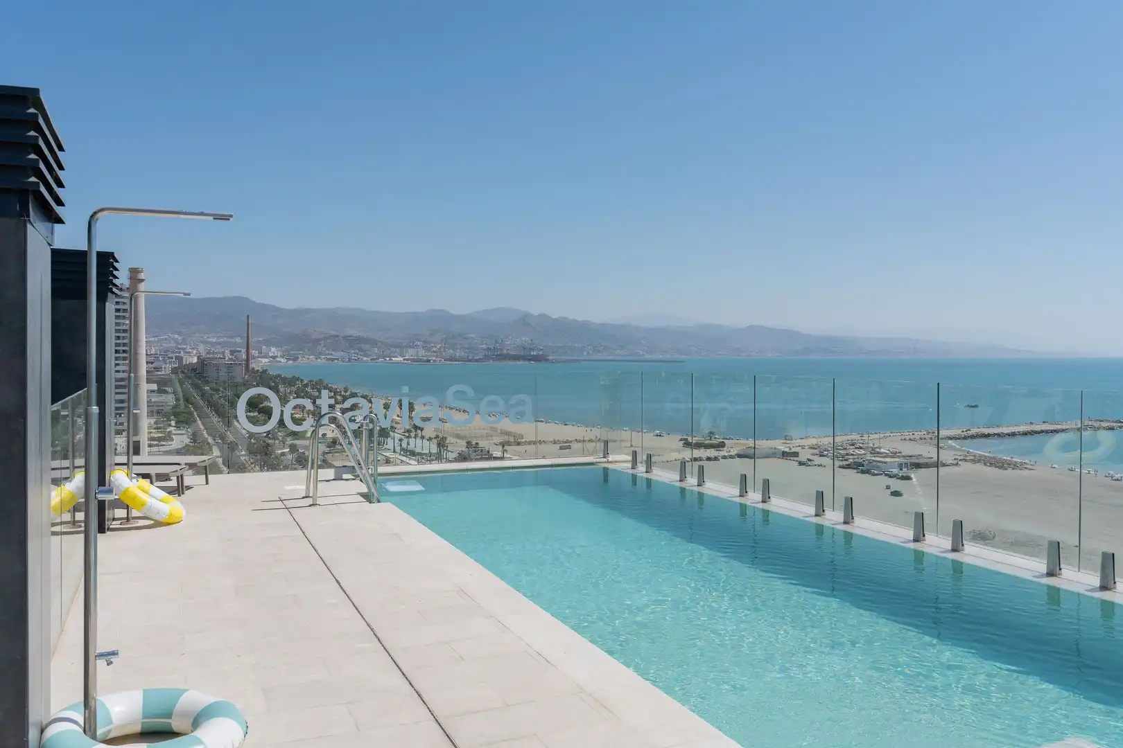 Piscina de Apartament en venda en Málaga amb Terrassa i Balcó