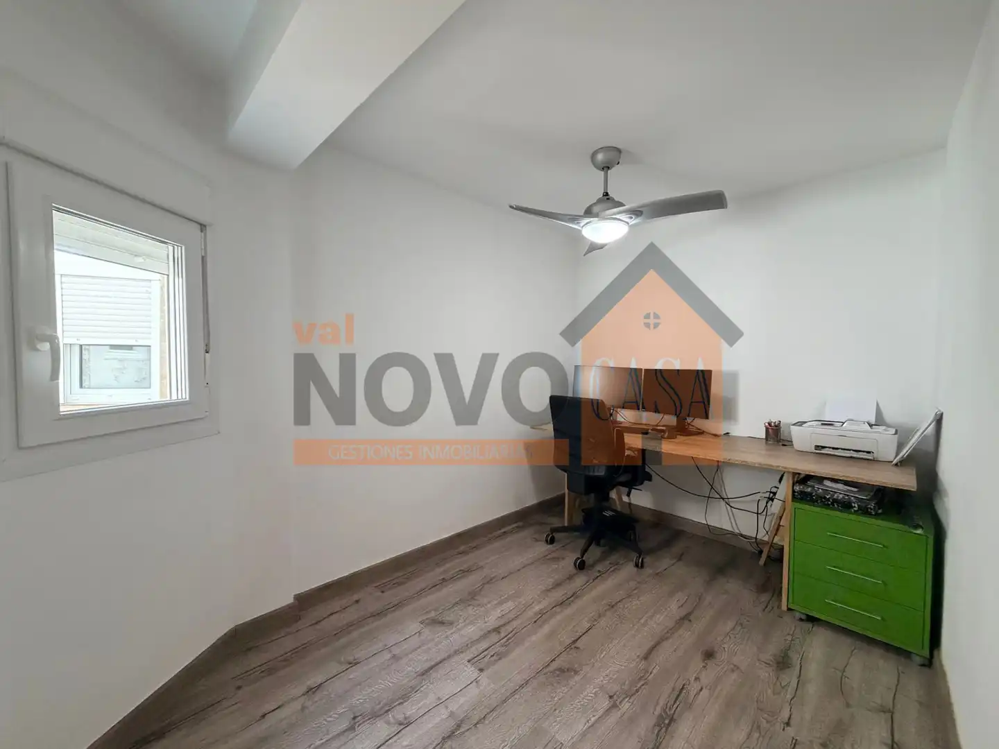 Flat for sale in Silla  with Air Conditioner