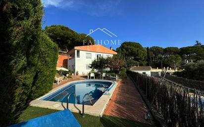 Exterior view of House or chalet for sale in Badalona  with Terrace and Balcony