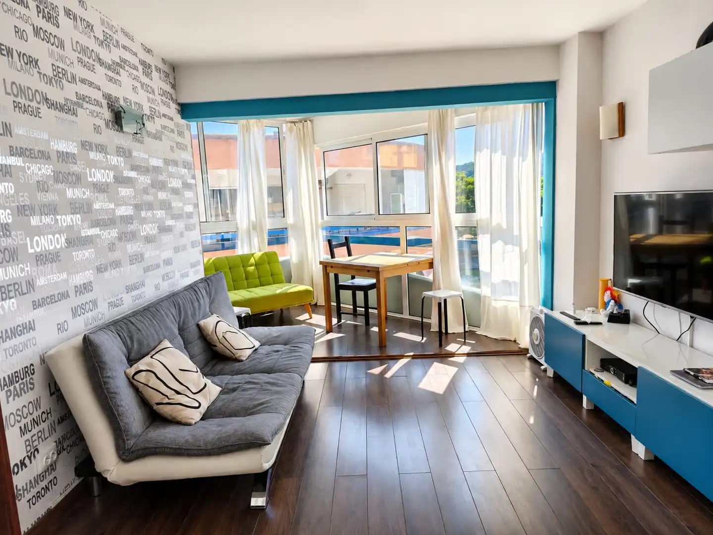 Apartment with terrace for sale in Avinguda Onze de Setembre, imagen 3