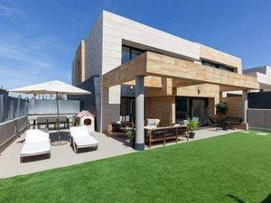 Terrace of House or chalet for sale in Boadilla del Monte  with Air Conditioner, Heating and Private garden