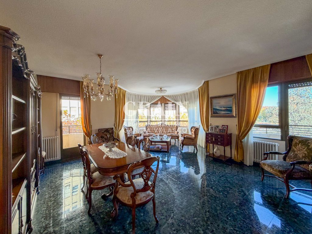 Menjador de Pis en venda en  Albacete Capital amb Calefacció, Traster i Balcó