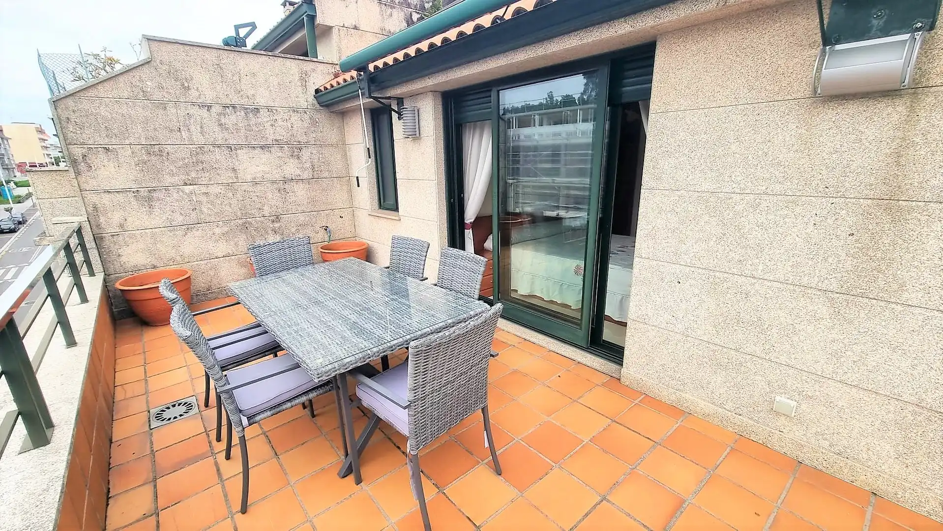 Terrassa de Àtic de lloguer en Sanxenxo amb Jardí privat, Terrassa i Piscina