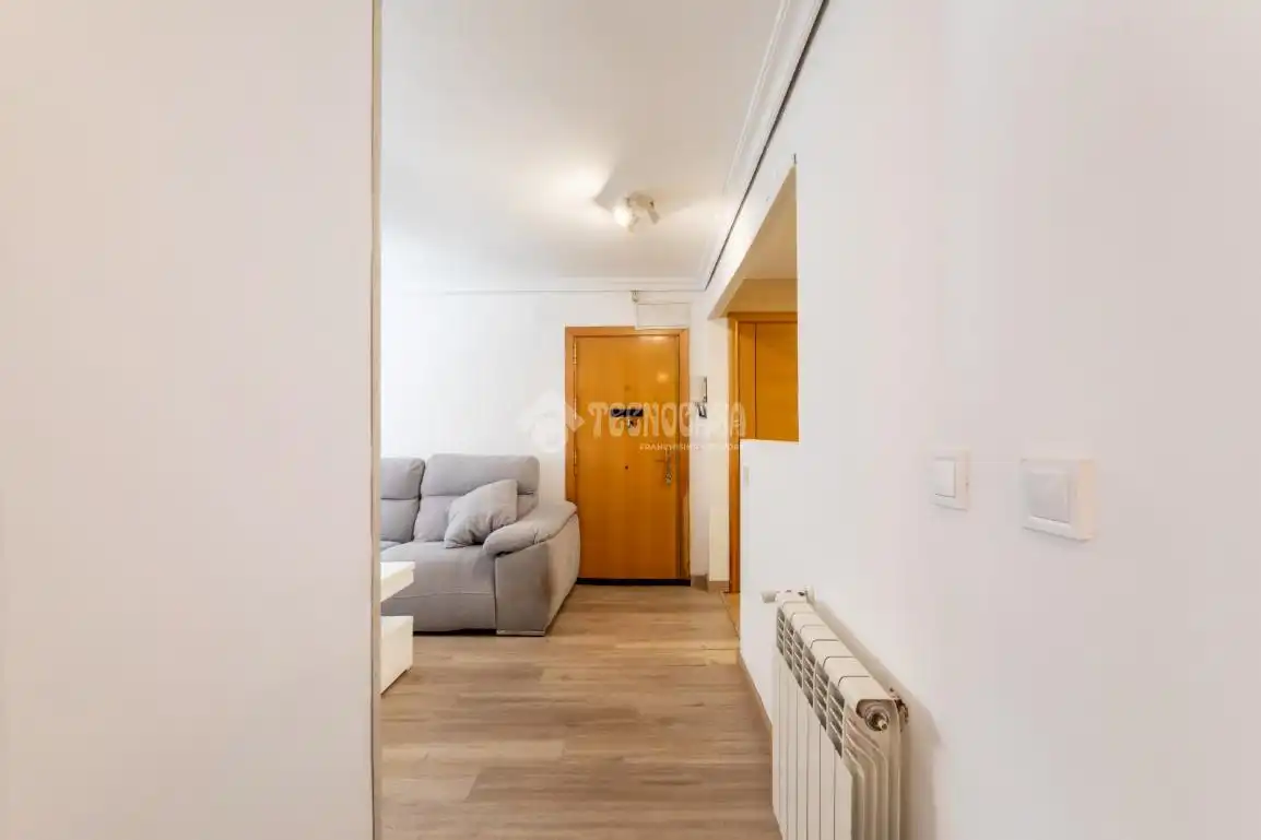 Flat for sale in Madrid  with Air Conditioner