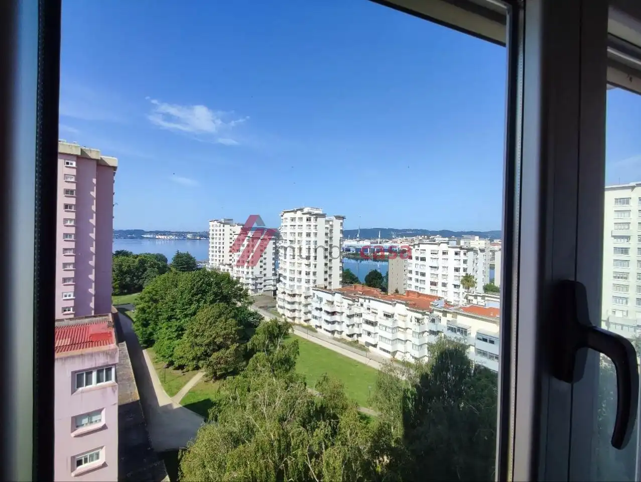 Terrassa de Pis de lloguer en Ferrol amb Calefacció