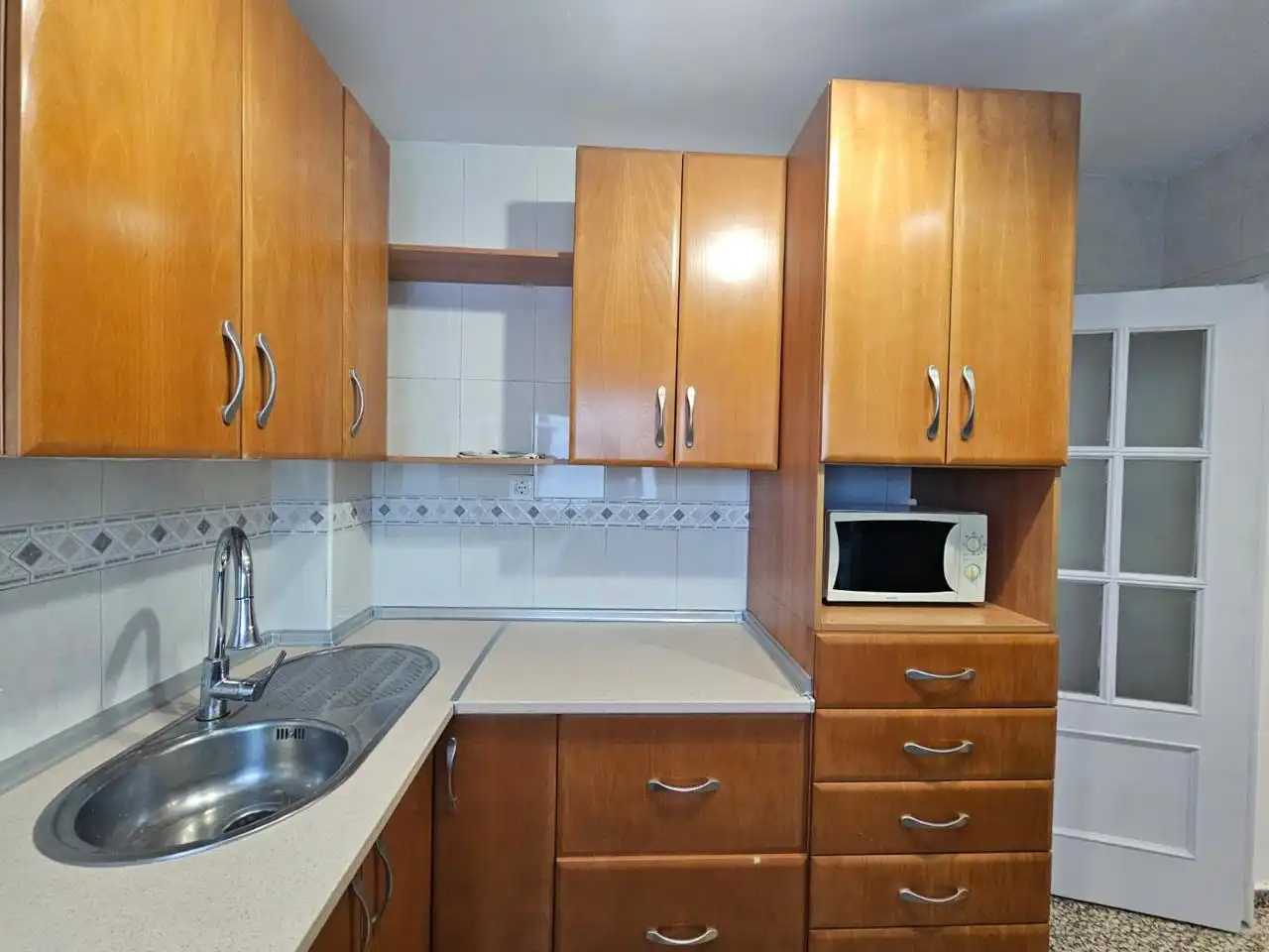 Habitación en Calle Aristoteles, Cerrillo de Maracena - Periodistas