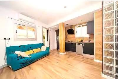 Sala d'estar de Àtic en venda en  Valencia Capital amb Aire condicionat i Balcó