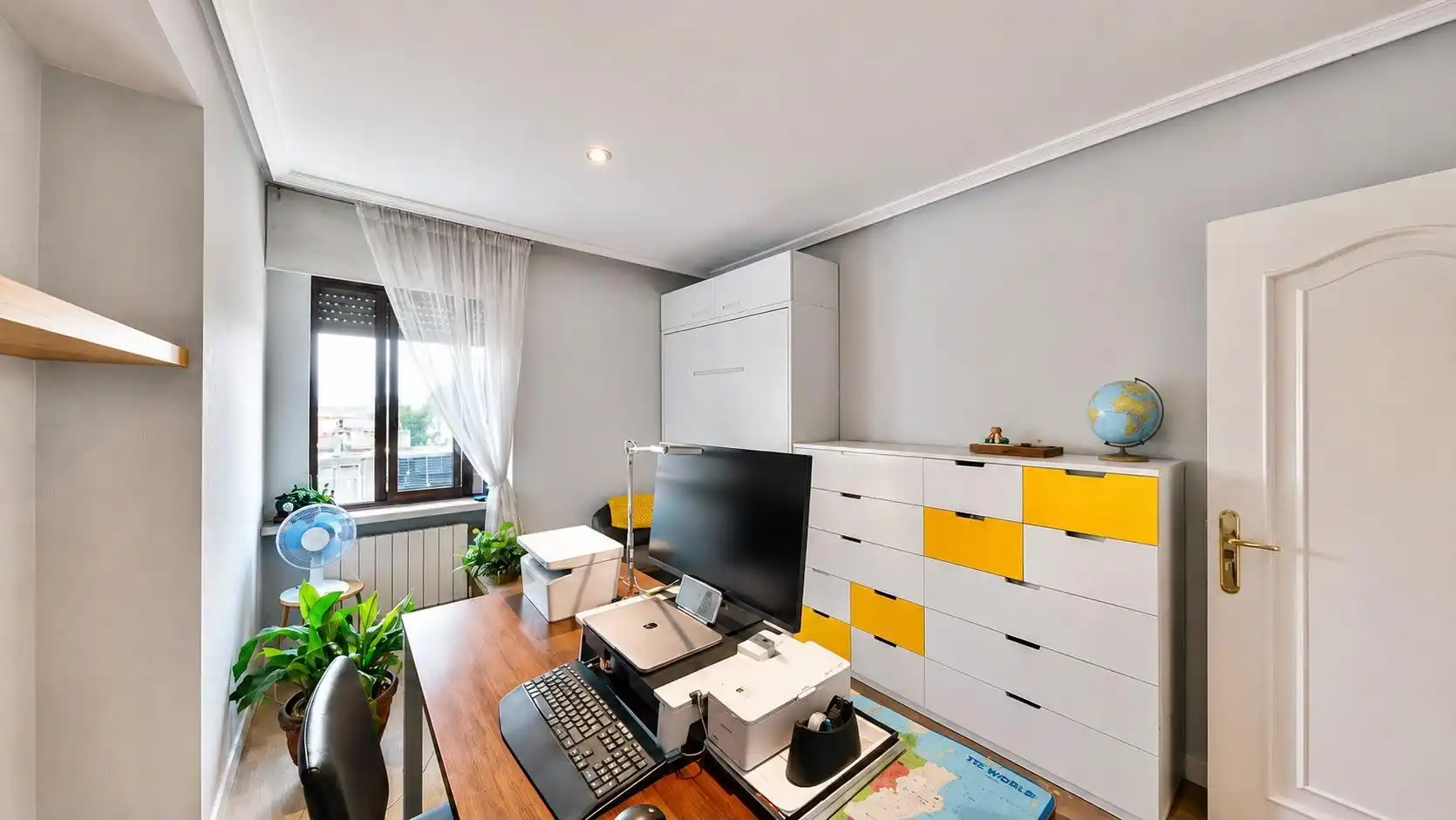 Habitación de Apartamento en venta en Madrid con Aire acondicionado, Calefacción y Parquet