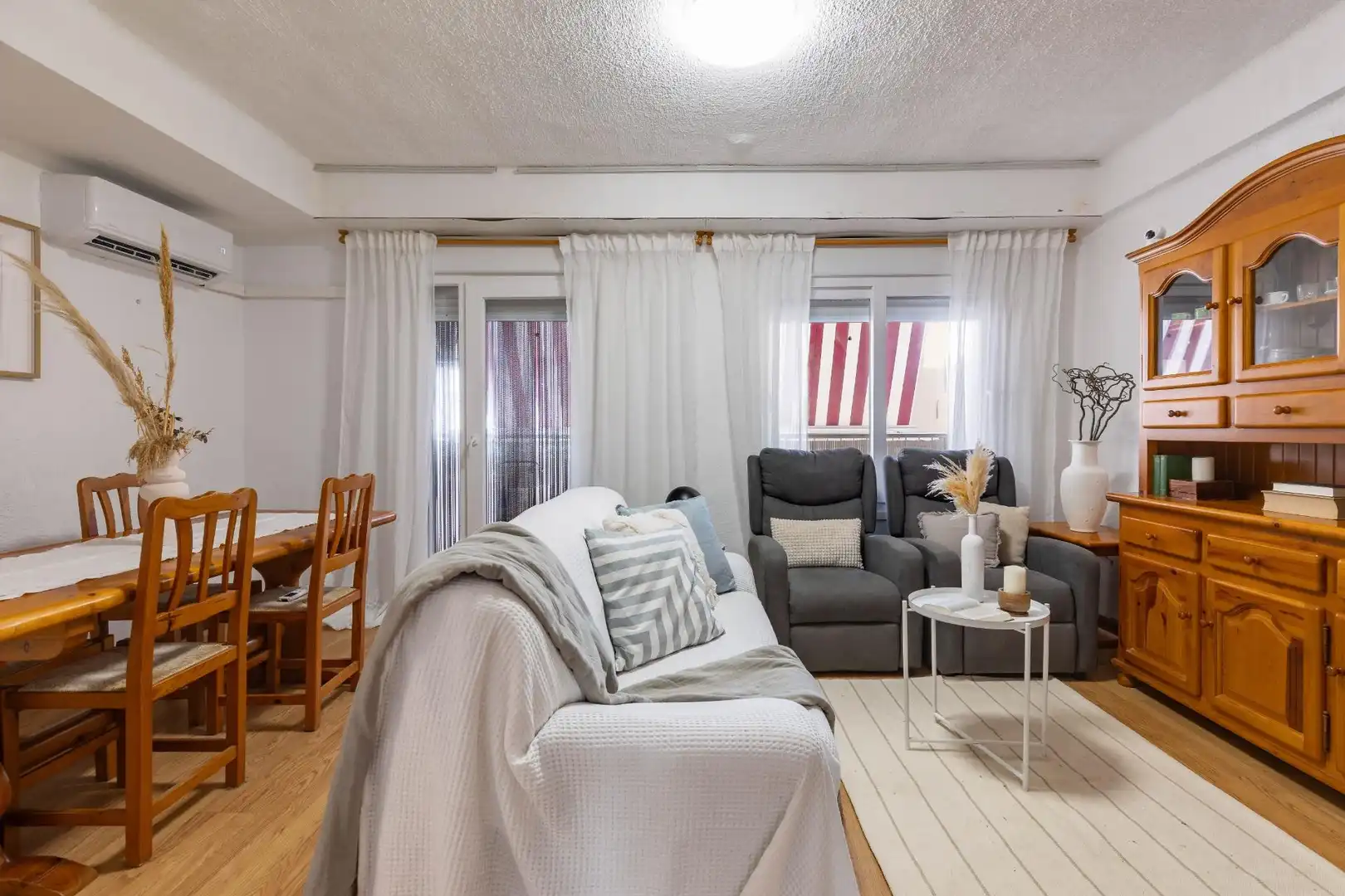 Sala de estar de Apartamento en venta en Xeraco con Aire acondicionado, Terraza y Amueblado