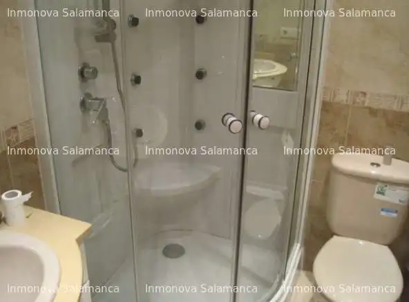 Flat with balcony to rent in Chinchibarra - Capuchinos, imagen 6