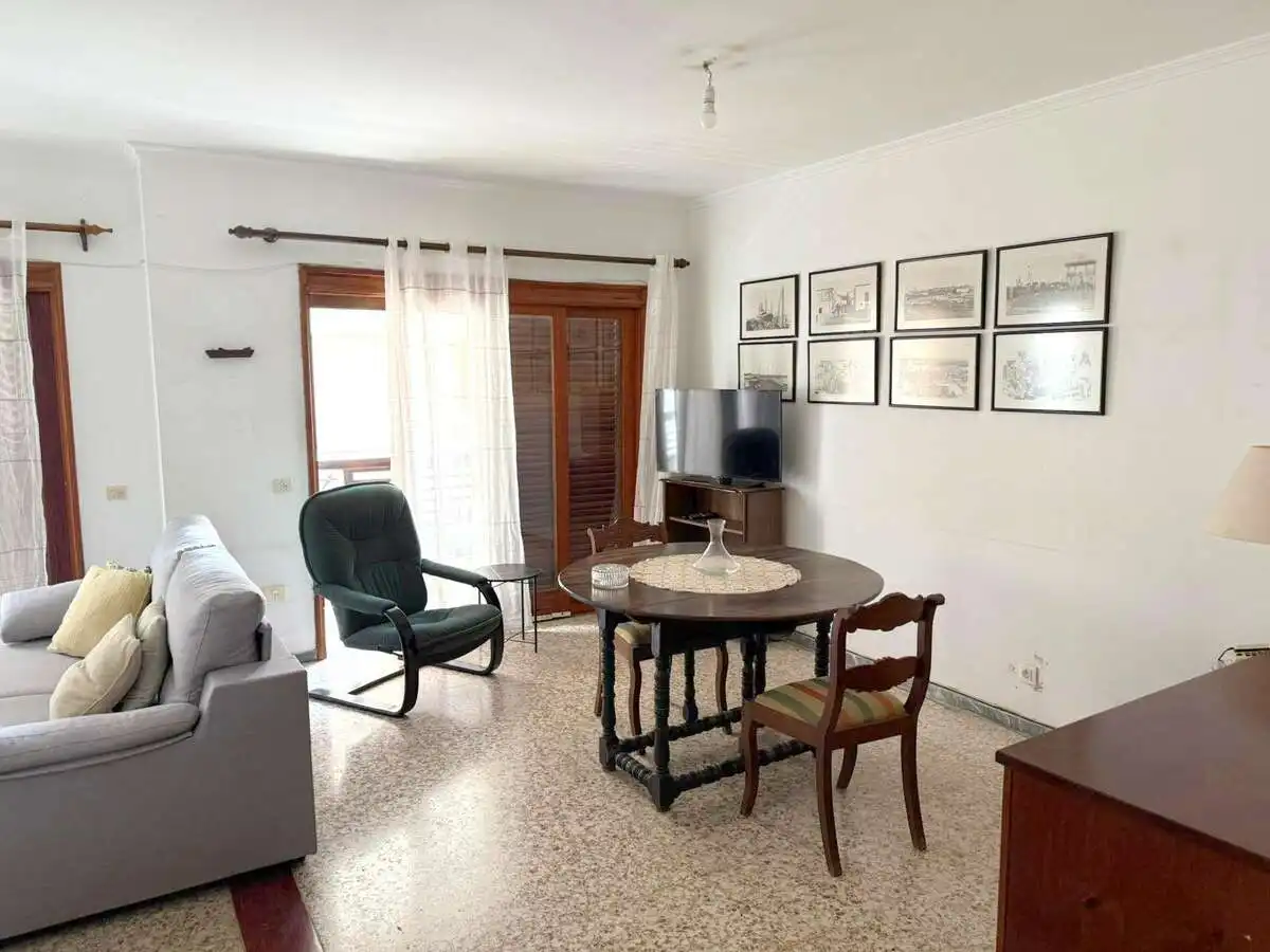 Sala de estar de Piso en venta en Arrecife con Amueblado y Balcón