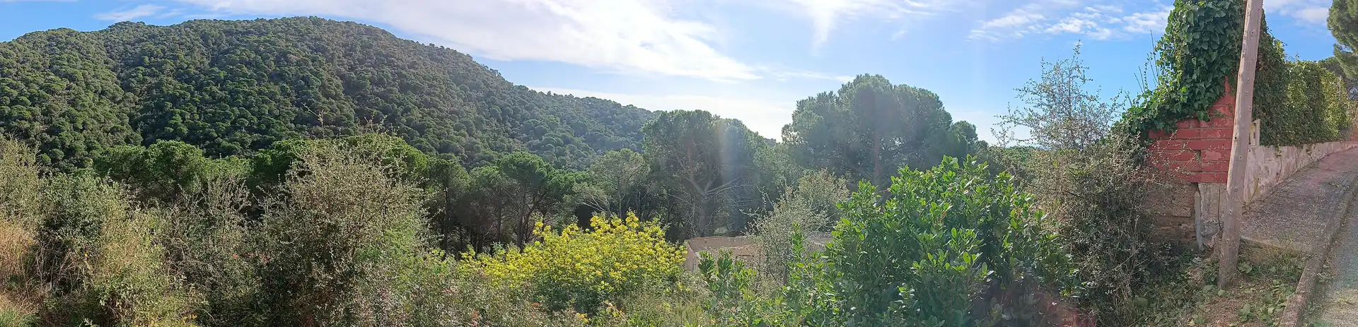 Wohnbaugrundstück zum Verkauf in Sant Cebrià de Vallalta