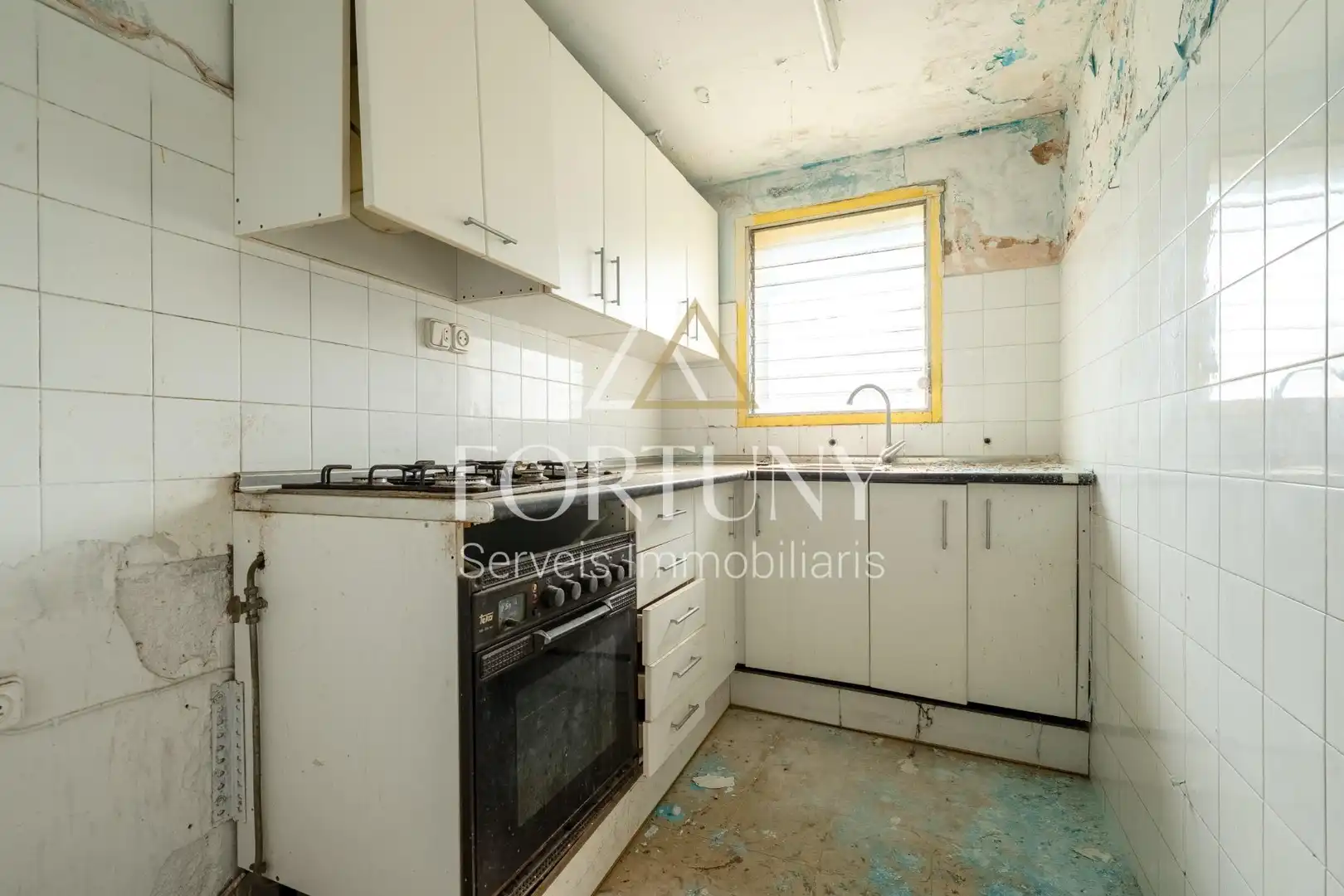 Kitchen of Houses for sale in Alforja  with Terrace