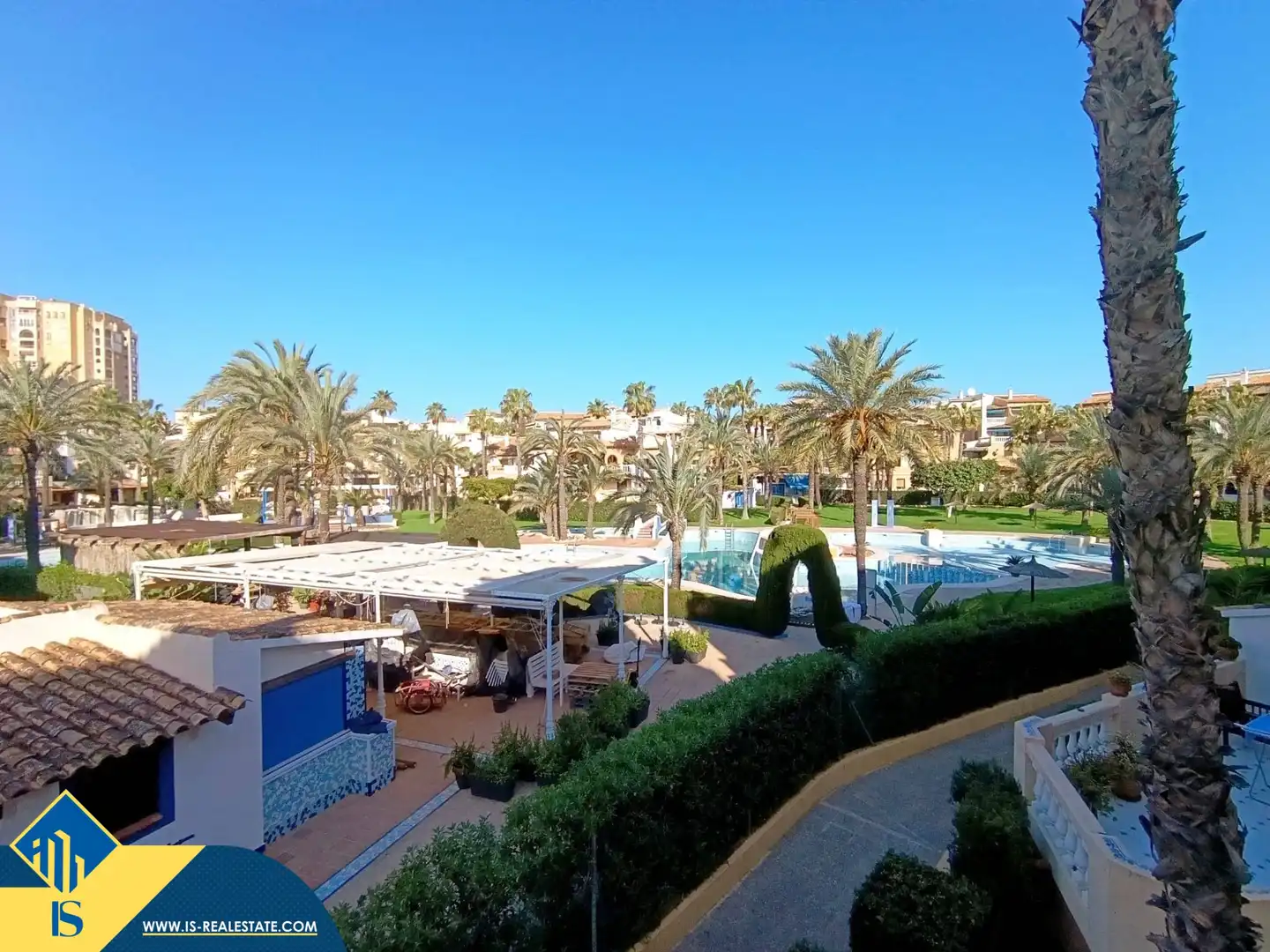 Appartamento con piscina in vendita a Playa de los Locos