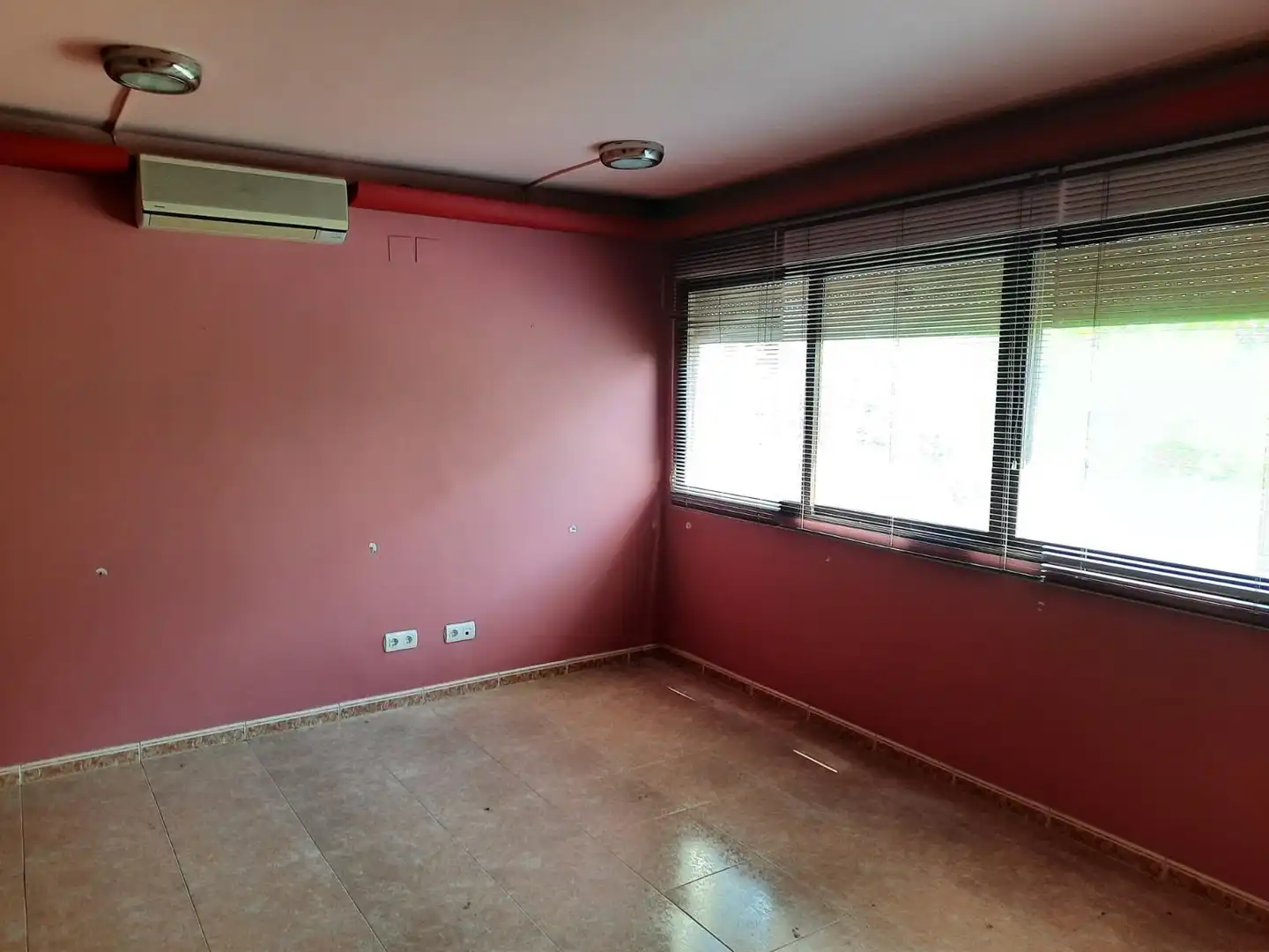 Habitación de Planta baja en venta en Almansa
