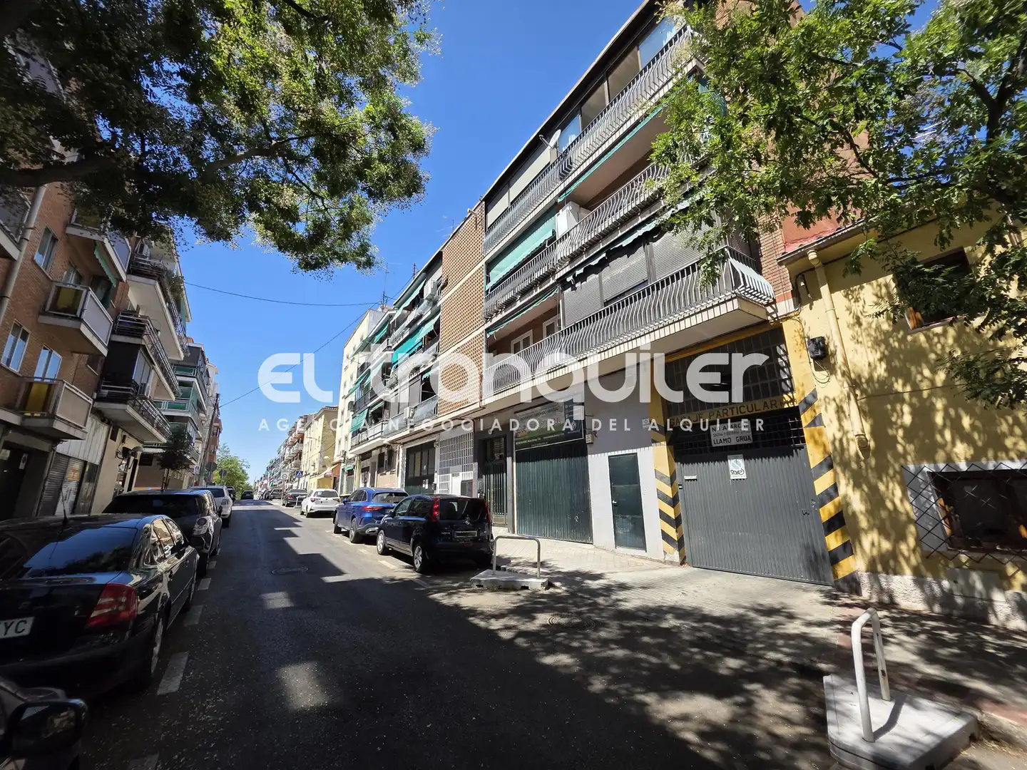Exterior view of Flat for rent in Madrid  with Air Conditioner, Terrace and Furnished