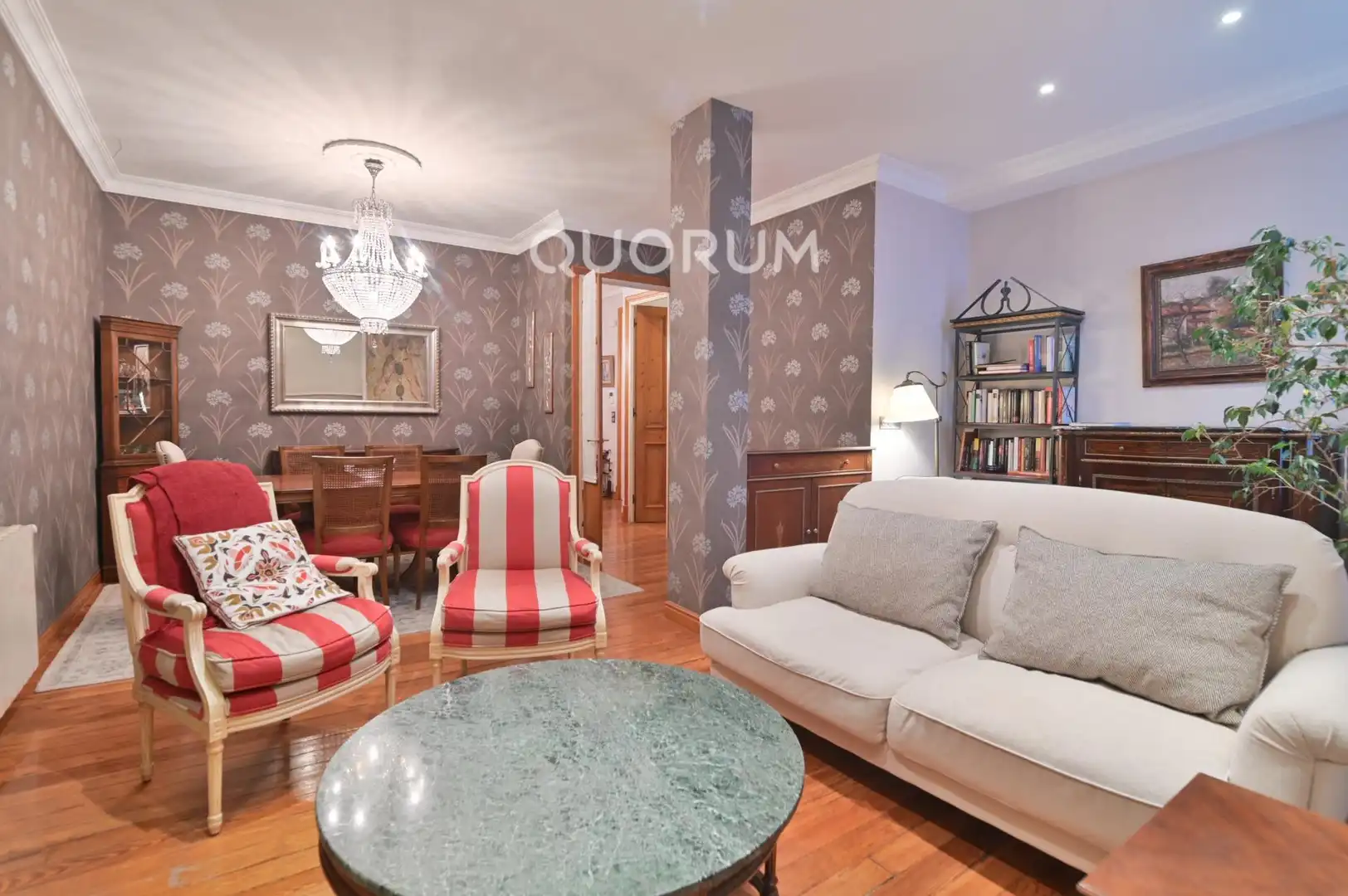 Wohnzimmer von Wohnung zum Verkauf in Bilbao  mit Heizung und Balkon