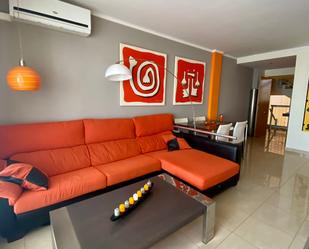 Sala d'estar de Apartament en venda en Guardamar de la Safor amb Aire condicionat i Balcó