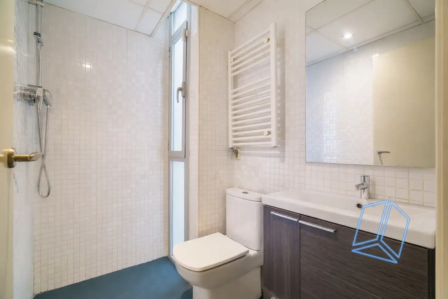 Baño de Dúplex en venta en Barcelona con Calefacción