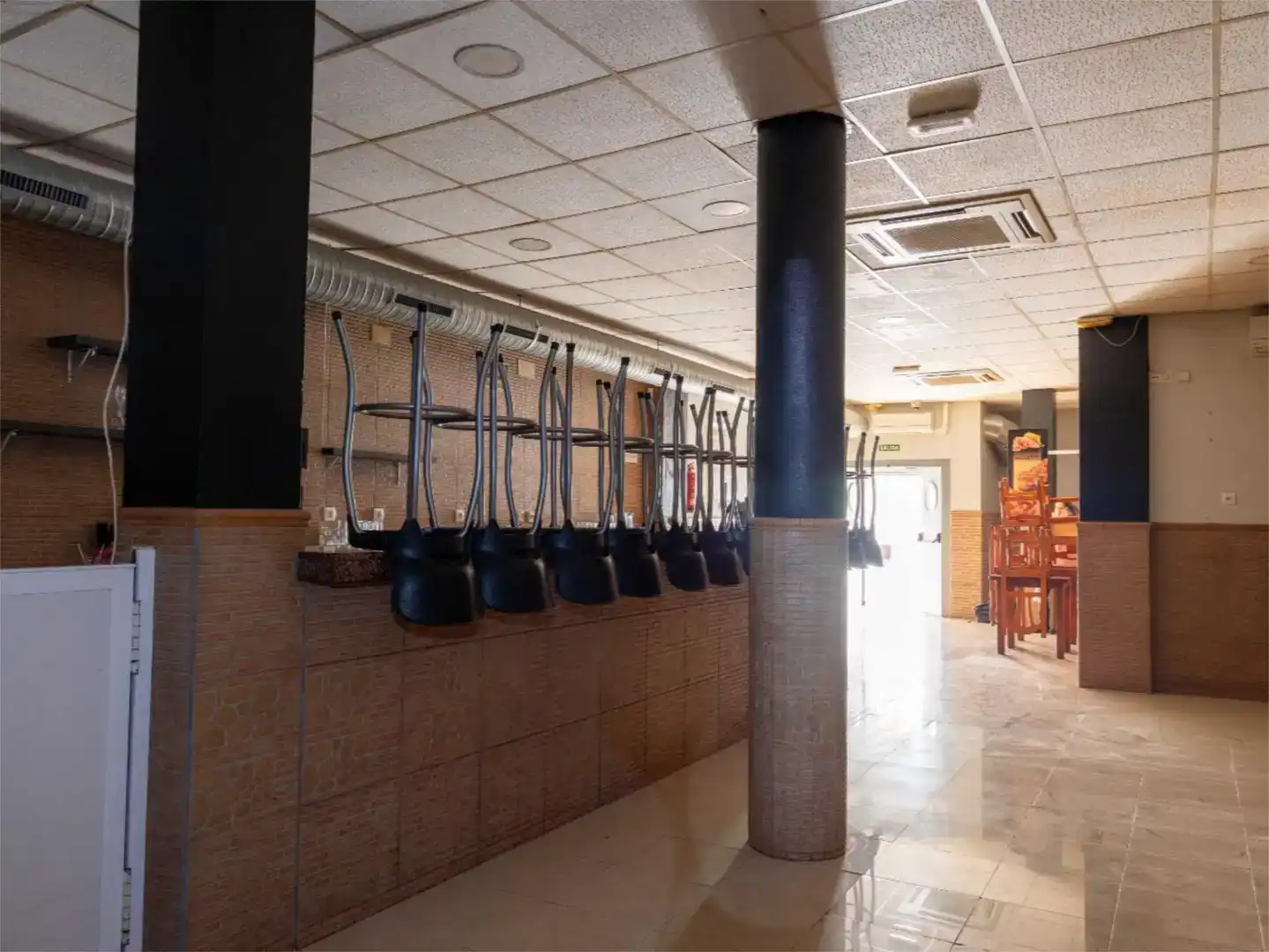 Commercial properties for sale in Rota  with Air Conditioner and Furnished