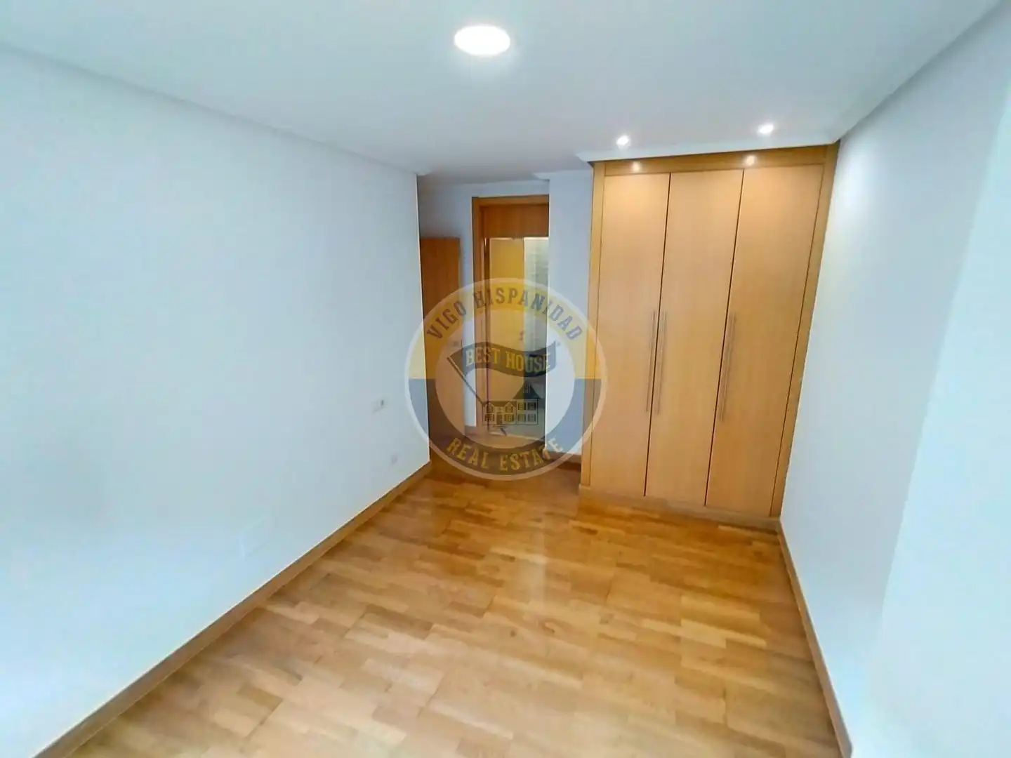 Flat for sale in Vigo   with Heating and Storage room