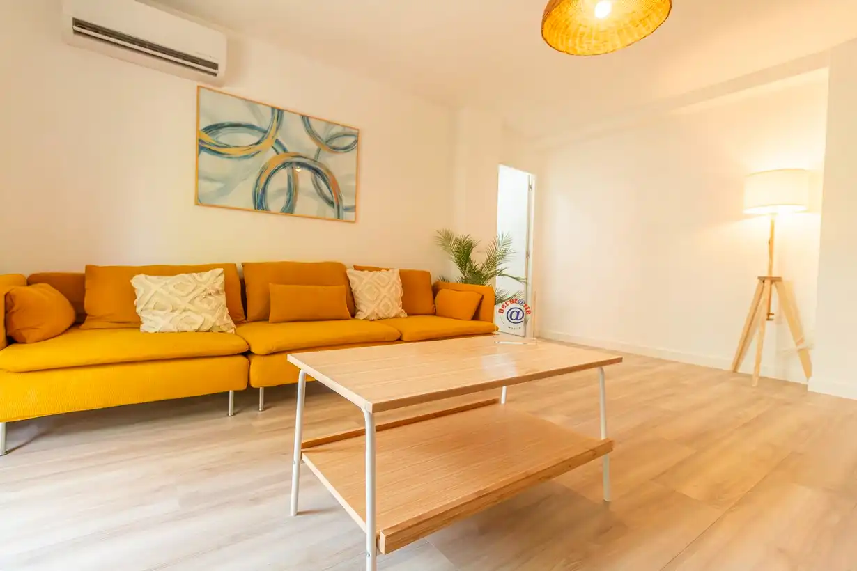 Wohnzimmer von Wohnung zum Verkauf in Madrid mit Klimaanlage, Heizung und Terrasse