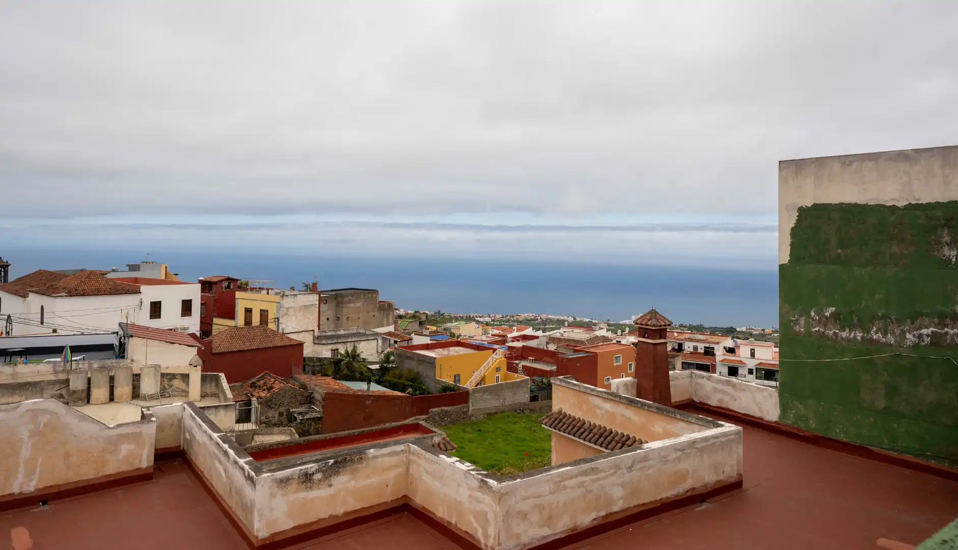 Vista exterior de Edifici en venda en Los Realejos