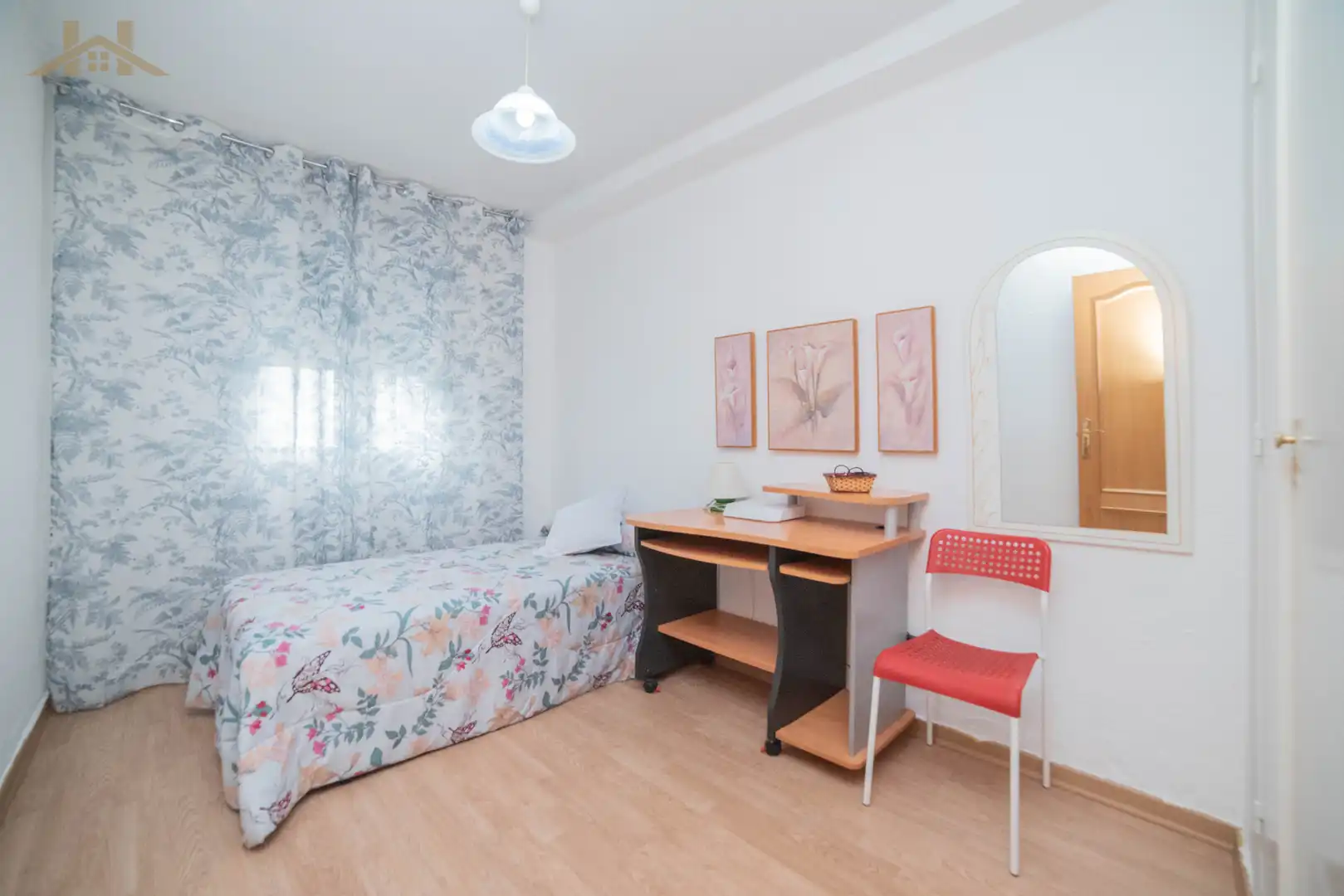 Habitación de Piso en venta en Fuenlabrada con Trastero, Amueblado y Horno