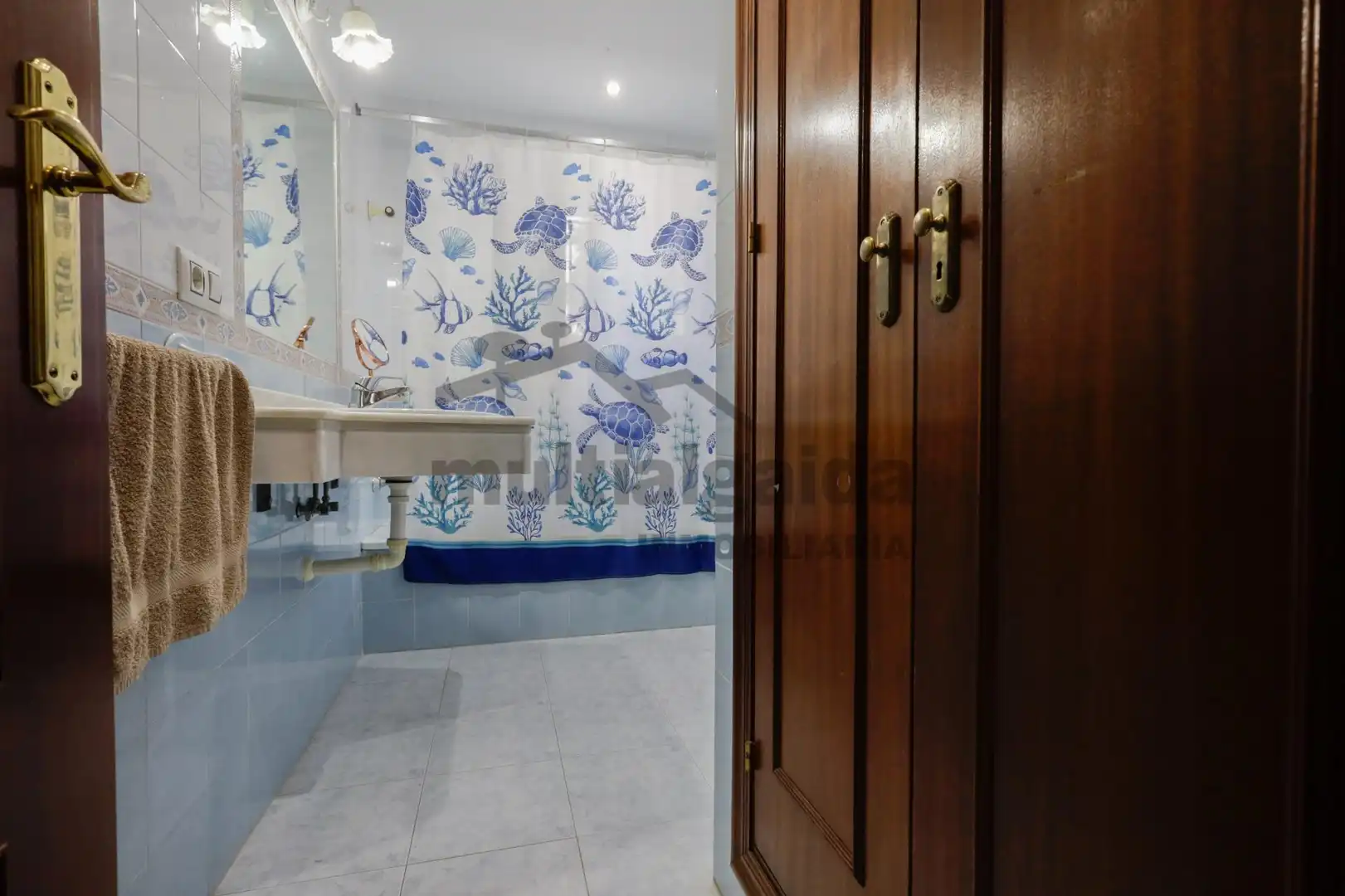 Bany de Casa o xalet en venda en Sanlúcar de Barrameda amb Jardí privat, Terrassa i Traster