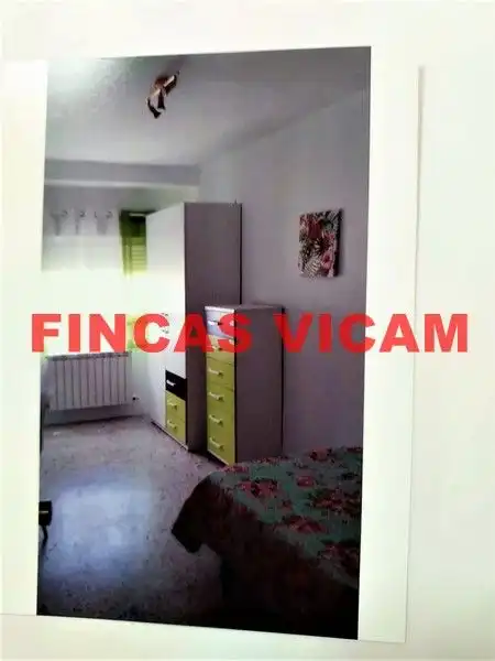 Schlafzimmer von Wohnung zur Miete in Huesca mit Heizung, Möbliert und Ofen