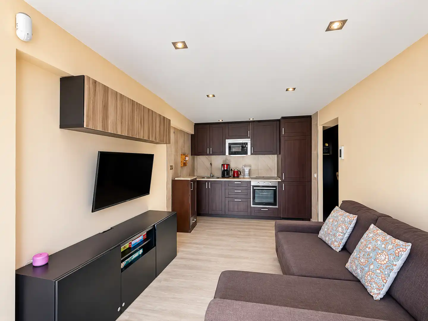 Living room of Flat for sale in Benalmádena  with Furnished, Oven and Washing machine