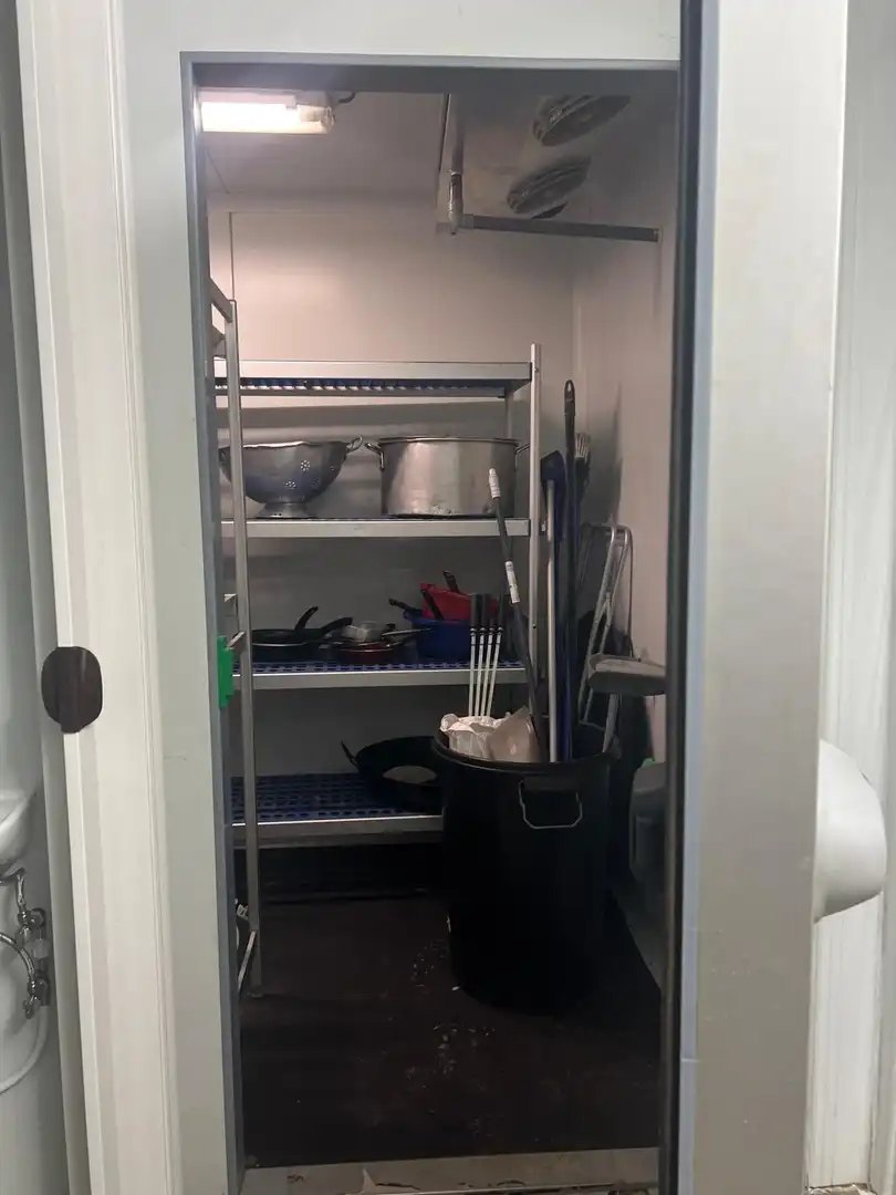 Cocina de Local en venta en Benidorm con Aire acondicionado