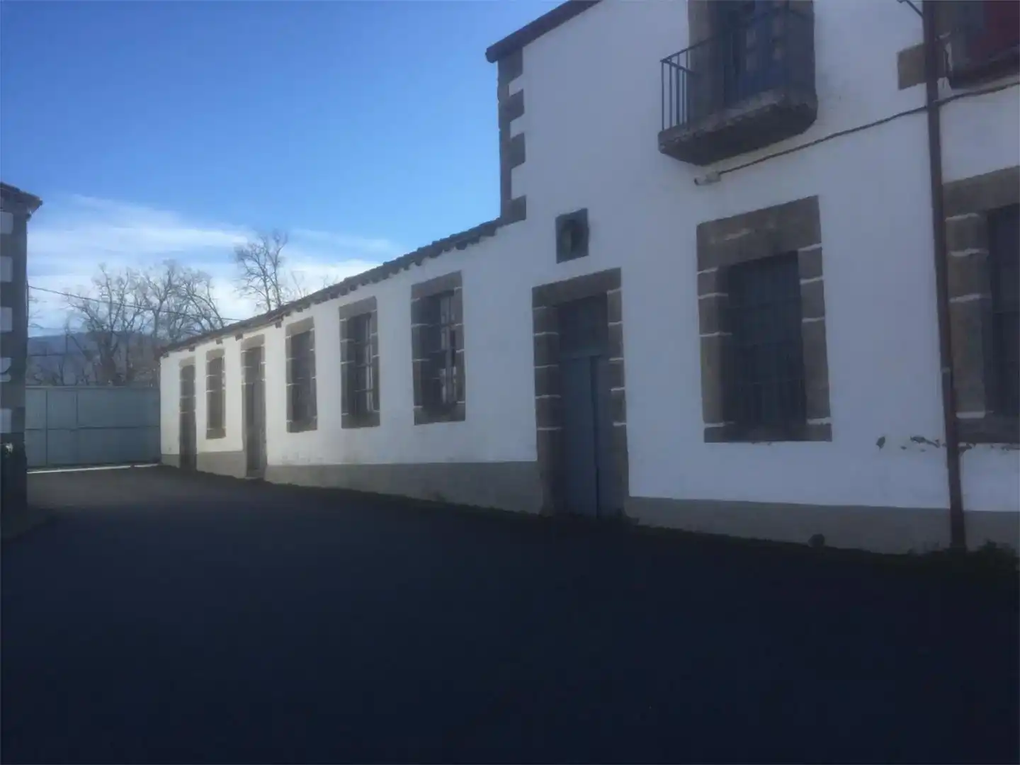 Vista exterior de Finca rústica en venda en Béjar amb Aire condicionat i Moblat