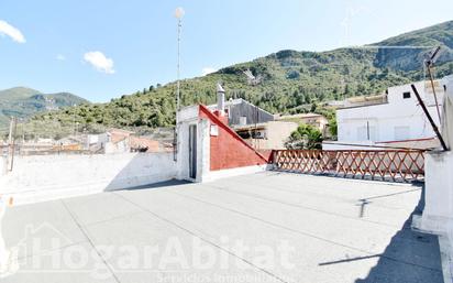 Vista exterior de Casa o xalet en venda en Simat de la Valldigna amb Aire condicionat, Calefacció i Terrassa
