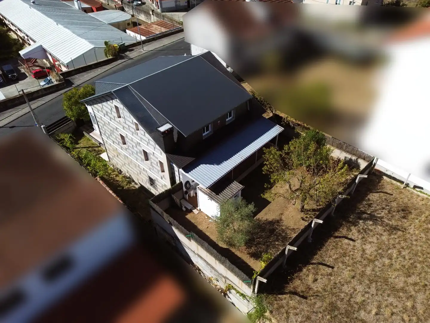 Vista exterior de Casa o chalet en venta en Ourense Capital  con Calefacción, Jardín privado y Balcón