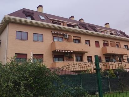 Exterior view of Apartment for sale in Collado Villalba  with Terrace