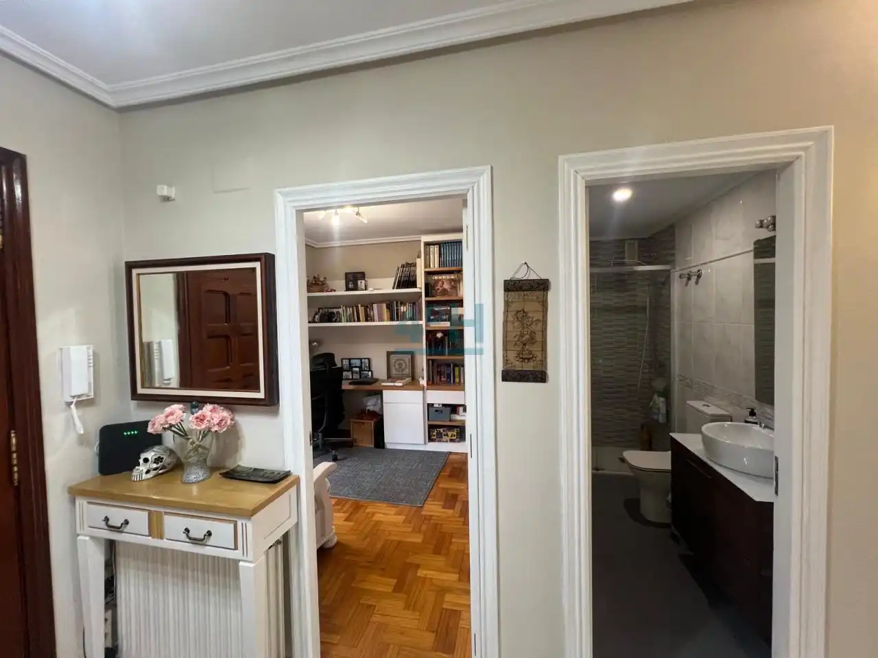 Casa adosada en venta en Ourense Capital  con Calefacción, Jardín privado y Parquet